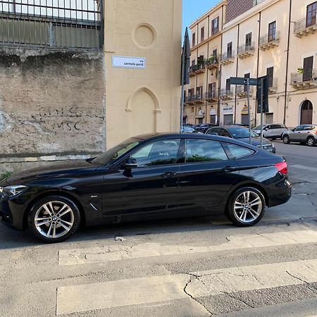 Due Cani Apartment Palermo Exterior photo